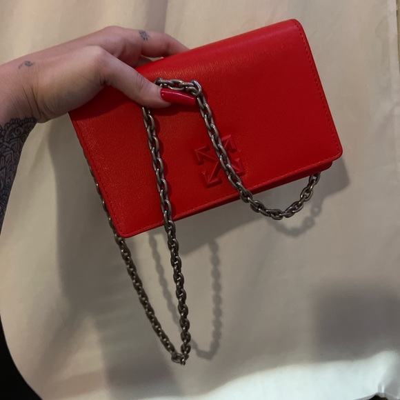 BRAND NEW OFF-WHITE PURSE - Picture 2 of 3